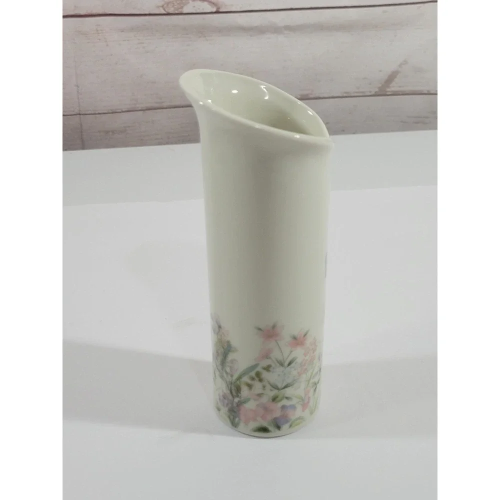 Bud Vase White Floral Butterfly Porcelain Japan 5.75